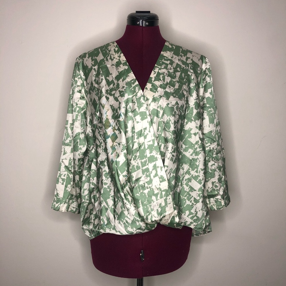 Prologue 3/4 sleeve blouse